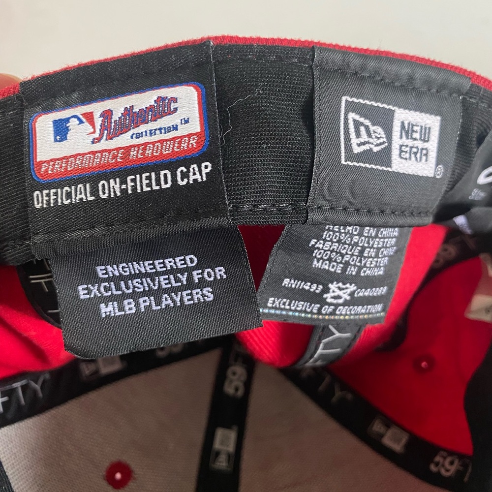 Philadelphia Phillies Hat MLB New Era 59Fifty On Field Cap Hat Red Size 6 3/8 - Picture 9 of 9